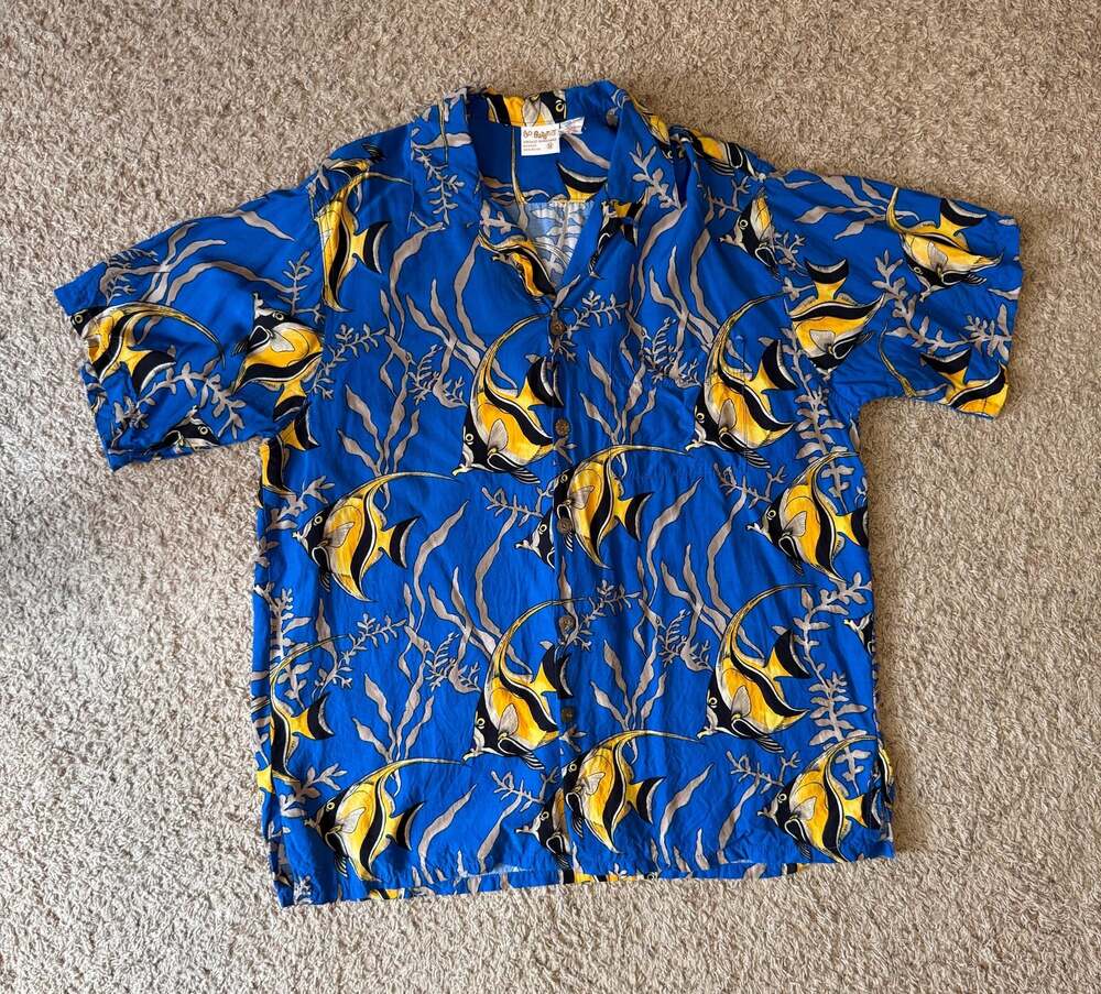 Go Barefoot Vintage Hawaiian Angel Fish Rayon Aloha Shirt